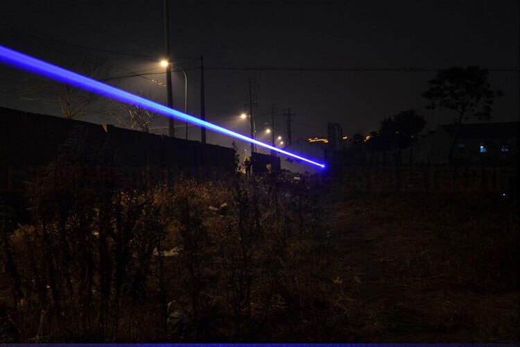 blue laser pointer