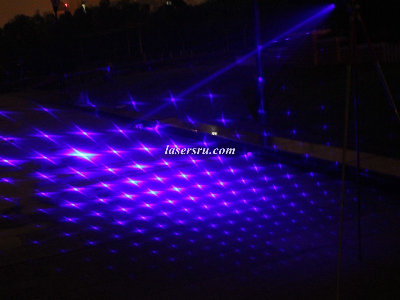 laser pointer violet beam lieht