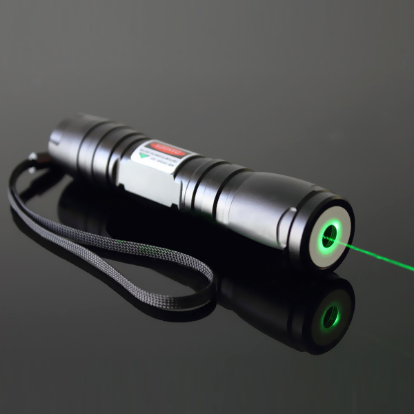 200mw adjustable green laser pointer flashlight burning match