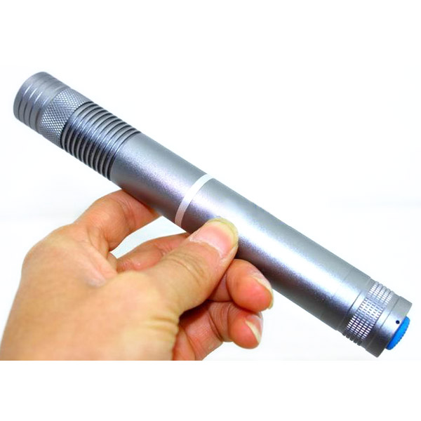 powerful green laser pointer