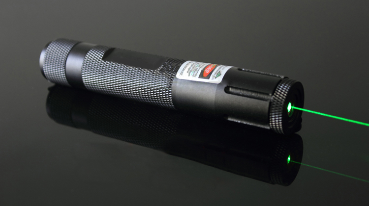 200mw laser pointer